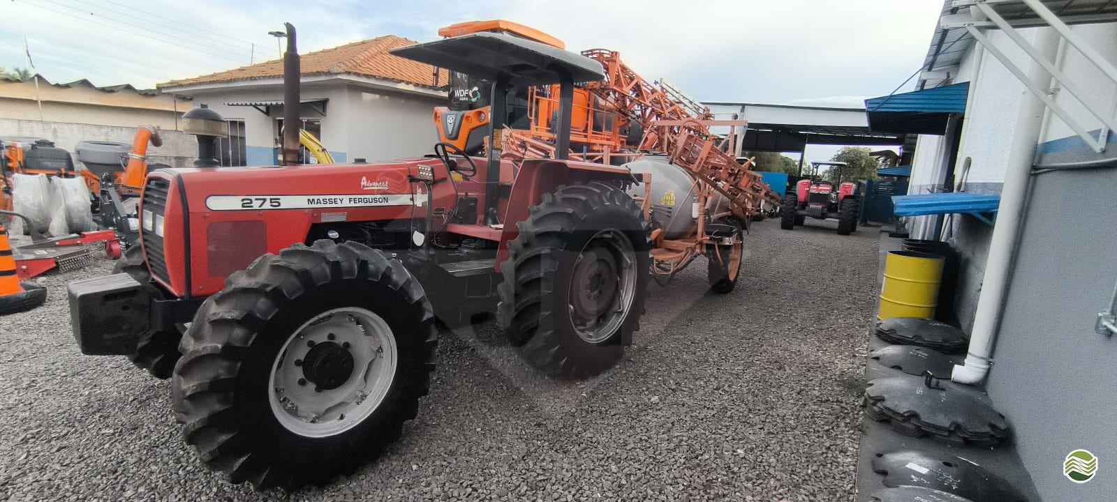 TRATOR MASSEY FERGUSON MF 275 Tração 4x4 Jorginho Tratores PARANAVAI PARANÁ PR